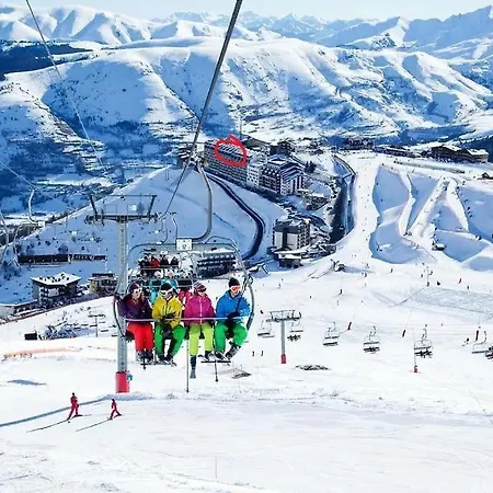 Lary Au Pied Des Pistes Apartamento *
